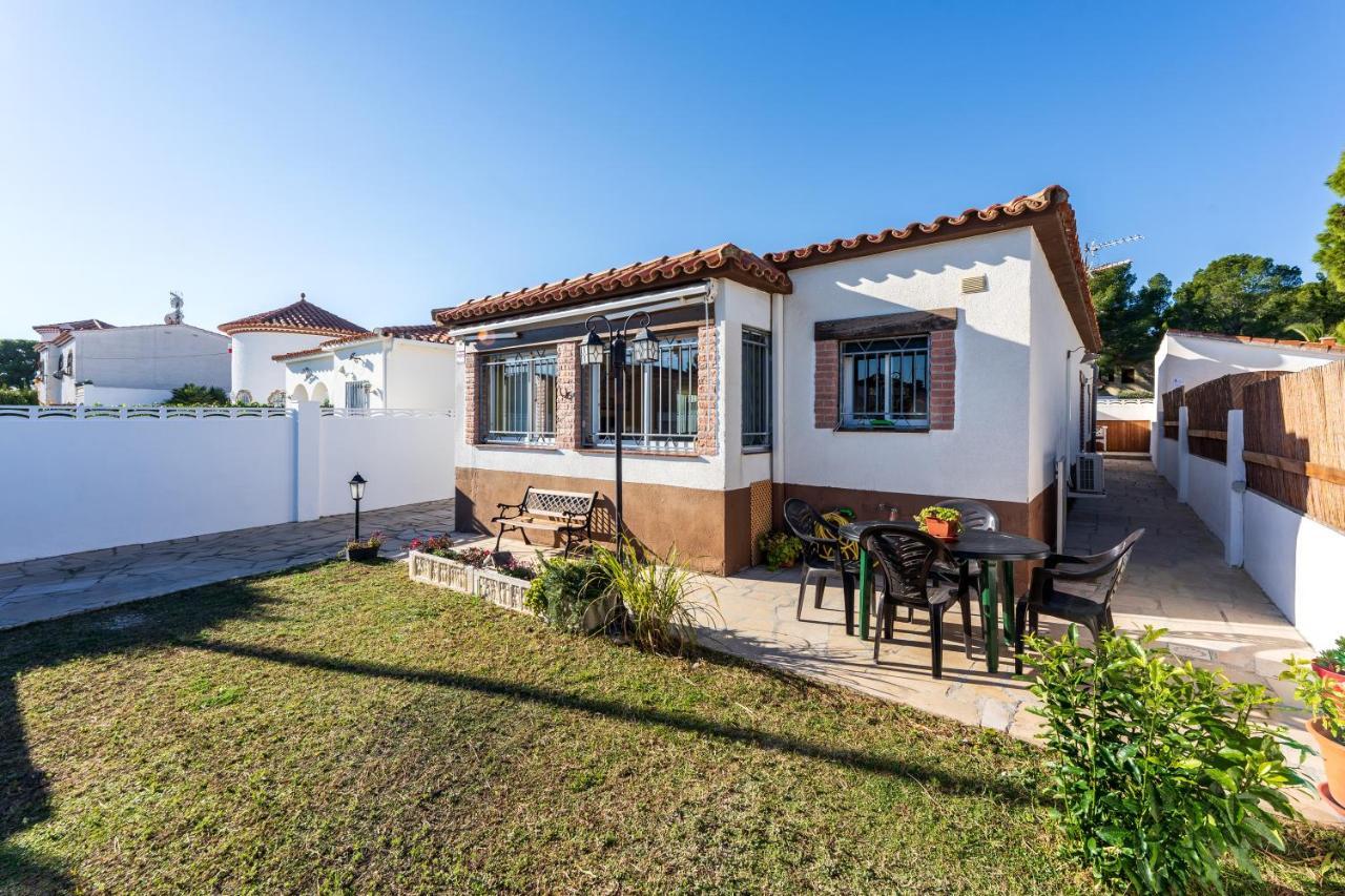 Casa Thaiker ميامي بلاتجا المظهر الخارجي الصورة